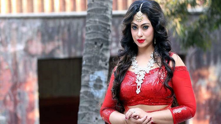 Vorlage: শুটিং করতে গিয়ে গায়ে আগুন লেগে গুরুতর আহত পপি শুটিং করতে গিয়ে গায়ে আগুন লেগে গুরুতর আহত পপি Motiv